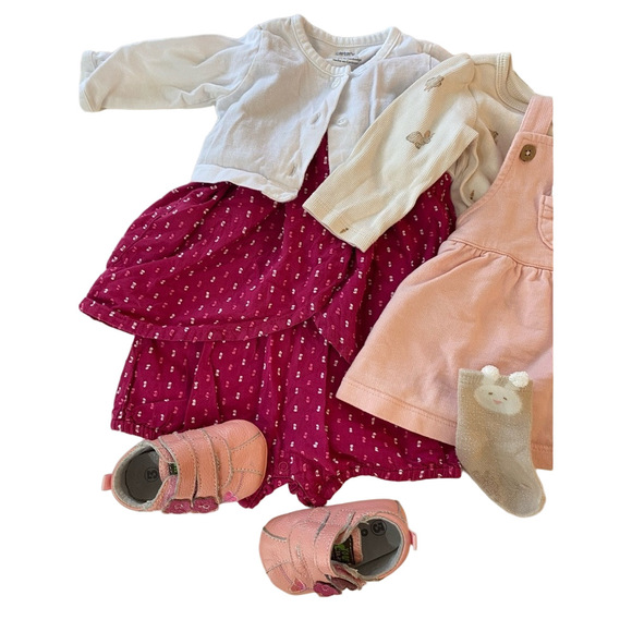 3-6m girl outfit bundle Tea, carters, outbaks leather shoes, 3 outfits mix&match - Picture 7 of 16